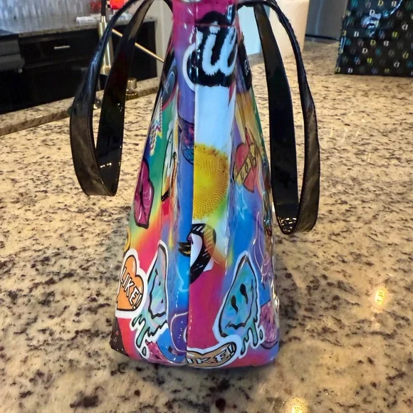 dELiA*s Colorful Graphic Tote with Black Handles - Picture 5 of 7